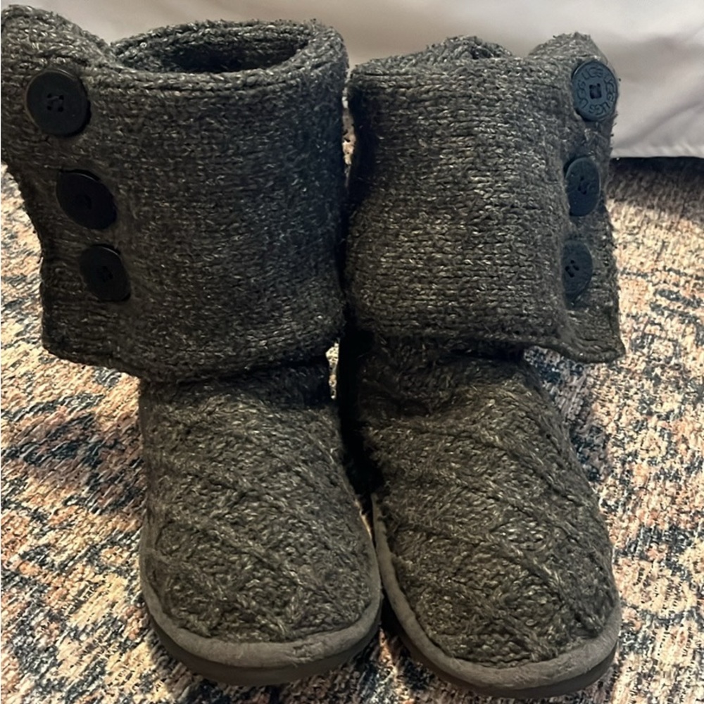 UGG Lattice Cardy Knit Grey Boots